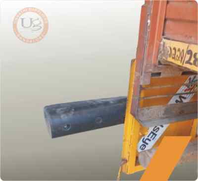 Epdm Dock Bumper - 50 Mm D Hole - 1 Nos